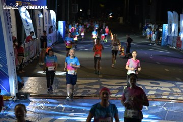 HO CHI MINH CITY NIGHT RUN EXIMBANK 2024 - Ảnh #2033897