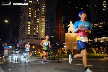 HO CHI MINH CITY NIGHT RUN EXIMBANK 2024 - Ảnh #1989524