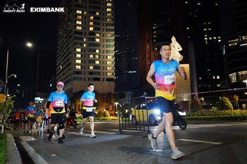 HO CHI MINH CITY NIGHT RUN EXIMBANK 2024 - Ảnh #1990652