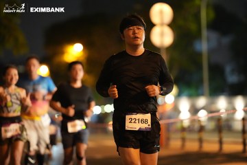 HO CHI MINH CITY NIGHT RUN EXIMBANK 2024 - Ảnh #2160076