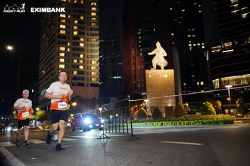 HO CHI MINH CITY NIGHT RUN EXIMBANK 2024 - Ảnh #1990872
