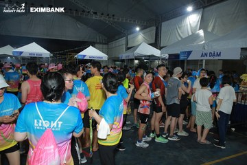 HO CHI MINH CITY NIGHT RUN EXIMBANK 2024 - Ảnh #2011102