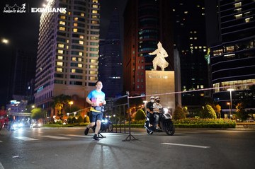 HO CHI MINH CITY NIGHT RUN EXIMBANK 2024 - Ảnh #1989623