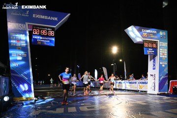HO CHI MINH CITY NIGHT RUN EXIMBANK 2024 - Ảnh #2065443
