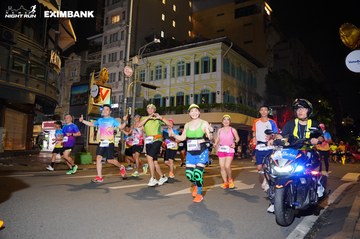 HO CHI MINH CITY NIGHT RUN EXIMBANK 2024 - Ảnh #2032299