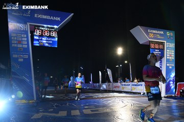 HO CHI MINH CITY NIGHT RUN EXIMBANK 2024 - Ảnh #2062331