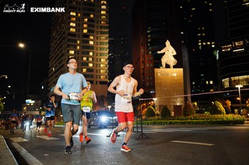HO CHI MINH CITY NIGHT RUN EXIMBANK 2024 - Ảnh #1990538