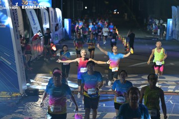 HO CHI MINH CITY NIGHT RUN EXIMBANK 2024 - Ảnh #2034416