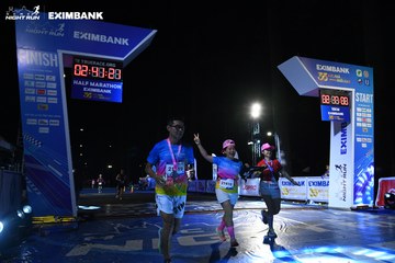 HO CHI MINH CITY NIGHT RUN EXIMBANK 2024 - Ảnh #2062101