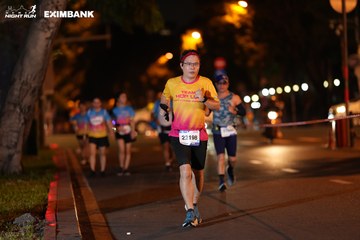 HO CHI MINH CITY NIGHT RUN EXIMBANK 2024 - Ảnh #2159305