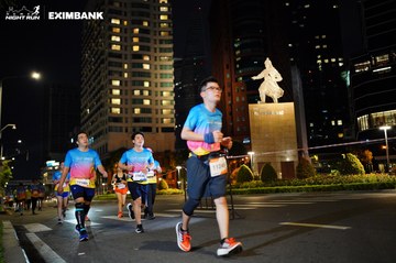 HO CHI MINH CITY NIGHT RUN EXIMBANK 2024 - Ảnh #1991534