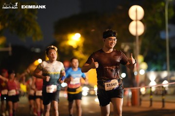 HO CHI MINH CITY NIGHT RUN EXIMBANK 2024 - Ảnh #2159980