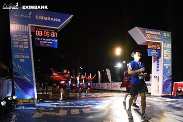 HO CHI MINH CITY NIGHT RUN EXIMBANK 2024 - Ảnh #2064408