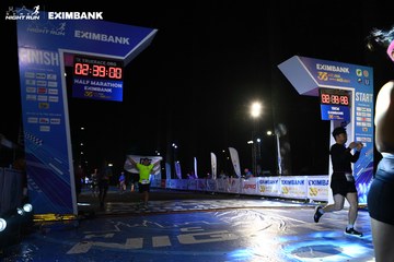 HO CHI MINH CITY NIGHT RUN EXIMBANK 2024 - Ảnh #2060210