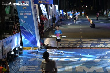 HO CHI MINH CITY NIGHT RUN EXIMBANK 2024 - Ảnh #2028619