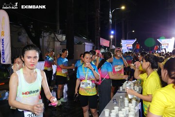 HO CHI MINH CITY NIGHT RUN EXIMBANK 2024 - Ảnh #2012703