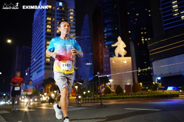 HO CHI MINH CITY NIGHT RUN EXIMBANK 2024 - Ảnh #1990336