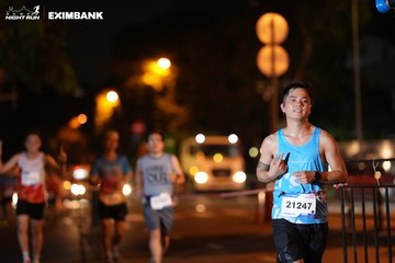 HO CHI MINH CITY NIGHT RUN EXIMBANK 2024 - Ảnh #2159262