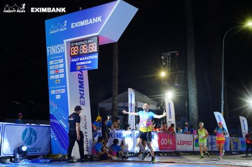 HO CHI MINH CITY NIGHT RUN EXIMBANK 2024 - Ảnh #2032996