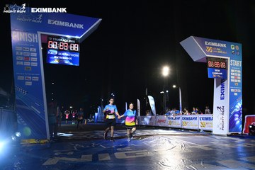 HO CHI MINH CITY NIGHT RUN EXIMBANK 2024 - Ảnh #2059080