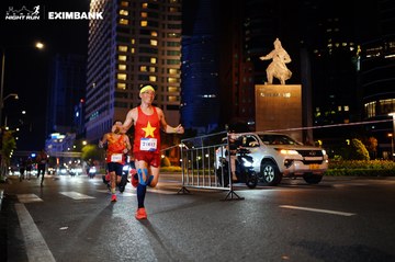 HO CHI MINH CITY NIGHT RUN EXIMBANK 2024 - Ảnh #1989121