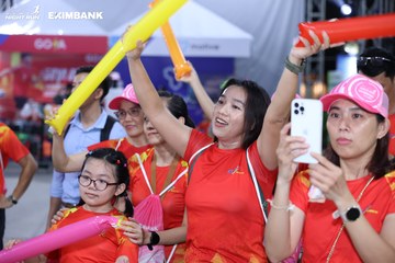HO CHI MINH CITY NIGHT RUN EXIMBANK 2024 - Ảnh #1965134