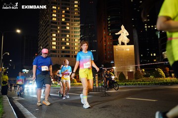 HO CHI MINH CITY NIGHT RUN EXIMBANK 2024 - Ảnh #1990153