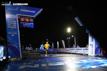 HO CHI MINH CITY NIGHT RUN EXIMBANK 2024 - Ảnh #2058977