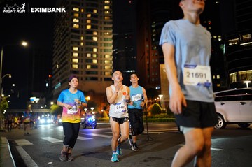 HO CHI MINH CITY NIGHT RUN EXIMBANK 2024 - Ảnh #1991732