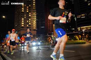 HO CHI MINH CITY NIGHT RUN EXIMBANK 2024 - Ảnh #1990328