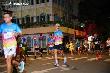 HO CHI MINH CITY NIGHT RUN EXIMBANK 2024 - Ảnh #2031422