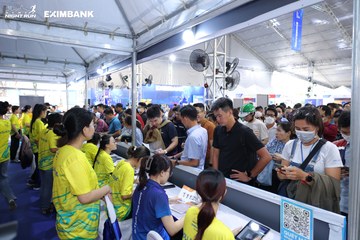 HO CHI MINH CITY NIGHT RUN EXIMBANK 2024 - Ảnh #1964271