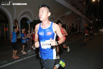 HO CHI MINH CITY NIGHT RUN EXIMBANK 2024 - Ảnh #2010594