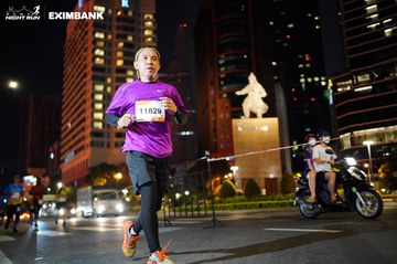 HO CHI MINH CITY NIGHT RUN EXIMBANK 2024 - Ảnh #1990180