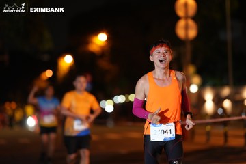 HO CHI MINH CITY NIGHT RUN EXIMBANK 2024 - Ảnh #2159819