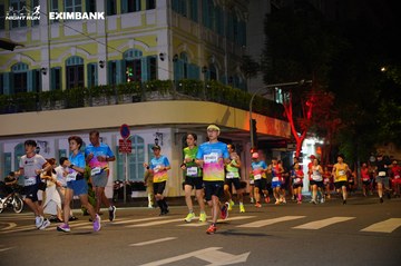 HO CHI MINH CITY NIGHT RUN EXIMBANK 2024 - Ảnh #2031378