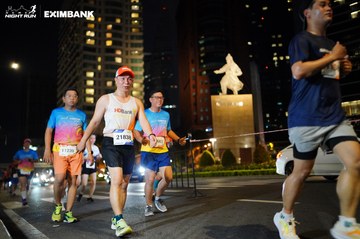 HO CHI MINH CITY NIGHT RUN EXIMBANK 2024 - Ảnh #1990348