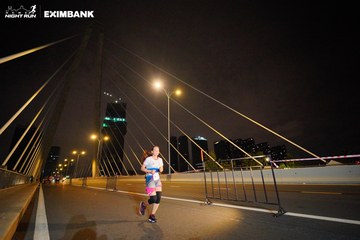 HO CHI MINH CITY NIGHT RUN EXIMBANK 2024 - Ảnh #2023371