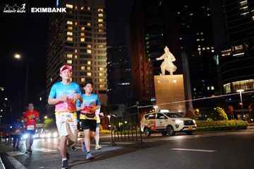 HO CHI MINH CITY NIGHT RUN EXIMBANK 2024 - Ảnh #1990793