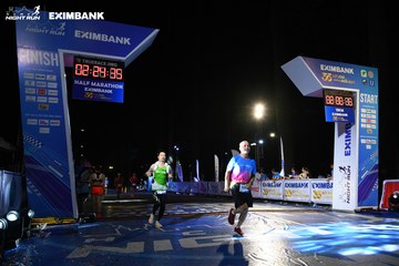 HO CHI MINH CITY NIGHT RUN EXIMBANK 2024 - Ảnh #2059816