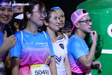 HO CHI MINH CITY NIGHT RUN EXIMBANK 2024 - Ảnh #1971831