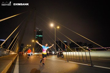HO CHI MINH CITY NIGHT RUN EXIMBANK 2024 - Ảnh #2026418