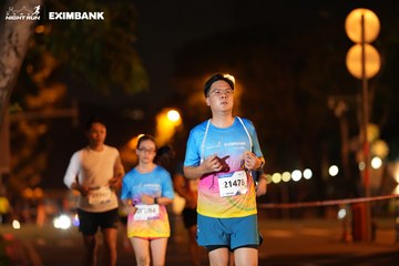 HO CHI MINH CITY NIGHT RUN EXIMBANK 2024 - Ảnh #2160367