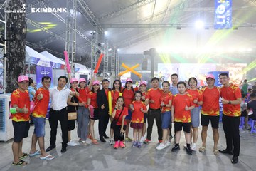 HO CHI MINH CITY NIGHT RUN EXIMBANK 2024 - Ảnh #1965011