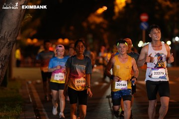 HO CHI MINH CITY NIGHT RUN EXIMBANK 2024 - Ảnh #2158836