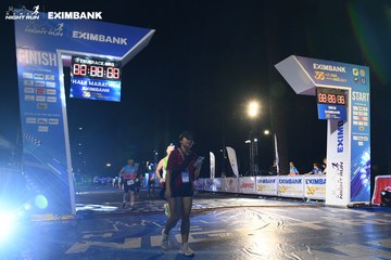 HO CHI MINH CITY NIGHT RUN EXIMBANK 2024 - Ảnh #2064513