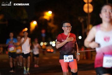 HO CHI MINH CITY NIGHT RUN EXIMBANK 2024 - Ảnh #2159688
