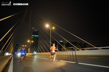 HO CHI MINH CITY NIGHT RUN EXIMBANK 2024 - Ảnh #2024640