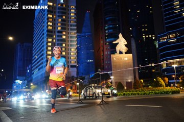 HO CHI MINH CITY NIGHT RUN EXIMBANK 2024 - Ảnh #1990399