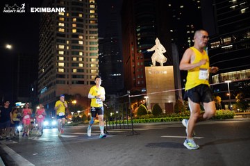 HO CHI MINH CITY NIGHT RUN EXIMBANK 2024 - Ảnh #1991143